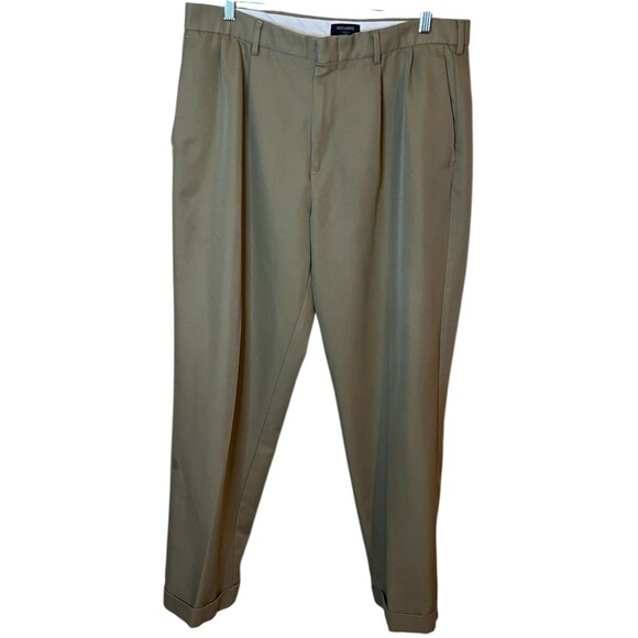 Dockers Khaki Pants Lot 3 Mens 36x30 Classic Relaxed Pleated Flat Front - Picture 11 of 16